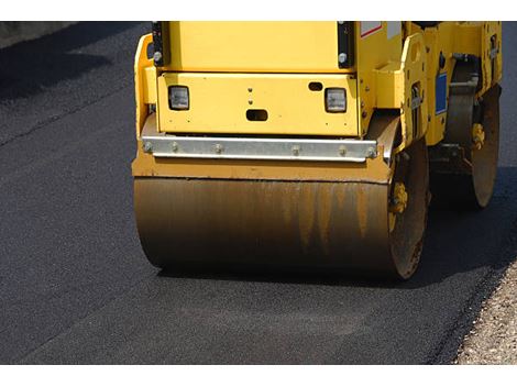 Preço de Rolo Compactador para alugar com Operador em Vila Velha Fortaleza
