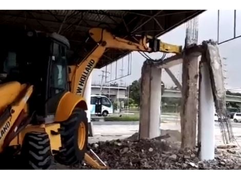 Serviço de Demolição na Cidade dos Funcionários, Fortaleza