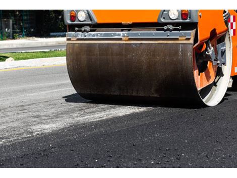 Preço de Rolo Compactador para Locação com Operador Itapipoca