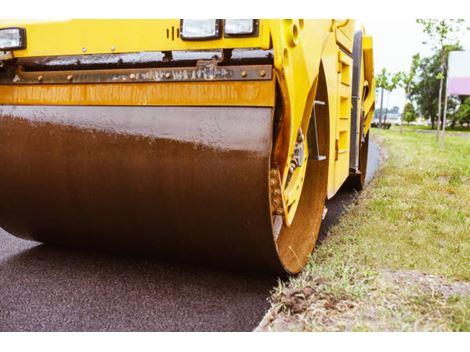 Rolo Compactador para Locação com Operador Itapipoca